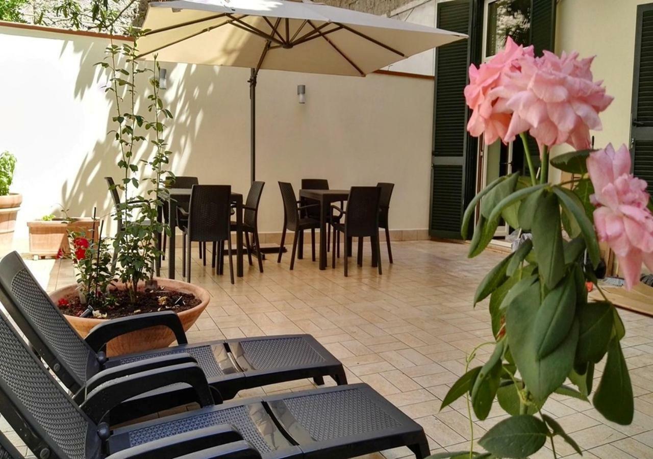 نابولي B&B Al Centro Storico المظهر الخارجي الصورة